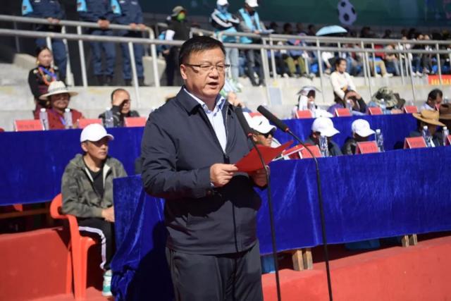 冯琳与男友公开恋情，在上海大师赛同框亮相